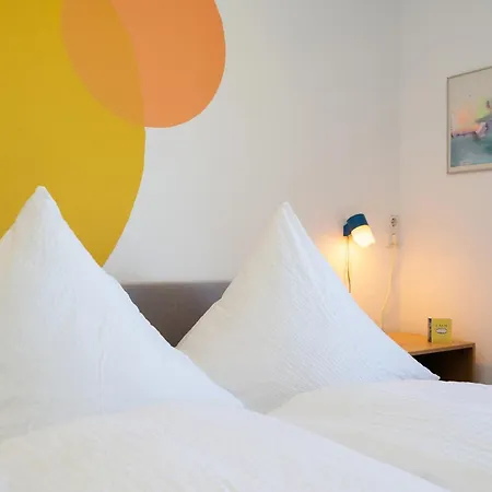 Perla Hotel *